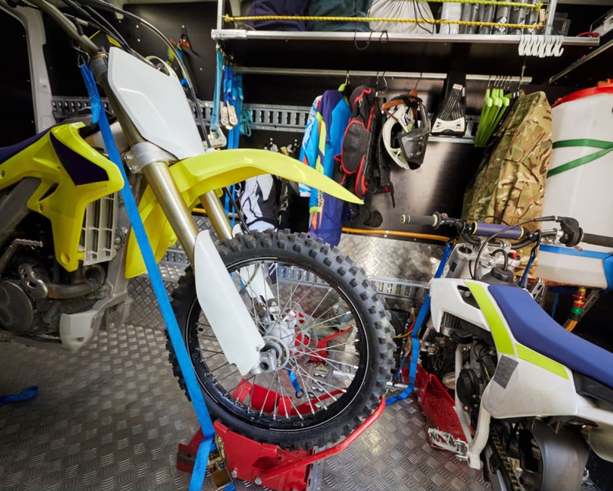 Entretien d’une mini moto électrique 1000 W (roues 10-12") : guide expert pour parents exigeants